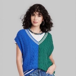 Wild Fable blue and green oversized  sweater vest M